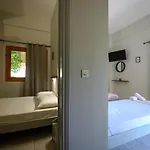 George Appartement Stoúpa